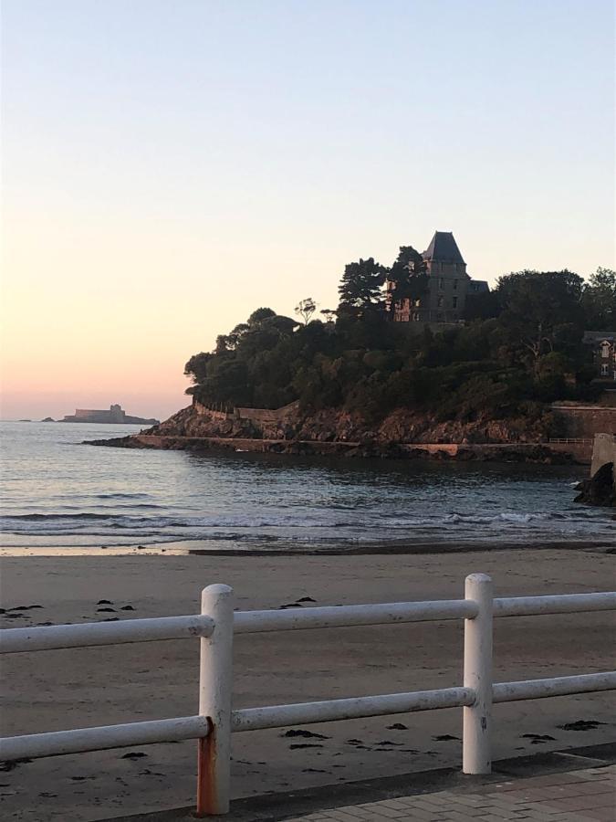 Dinard: studio à 100 m de la plage de L'Ecluse Extérieur photo